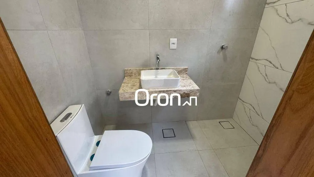 Sobrado, 4 quartos, 199 m² - Foto 2