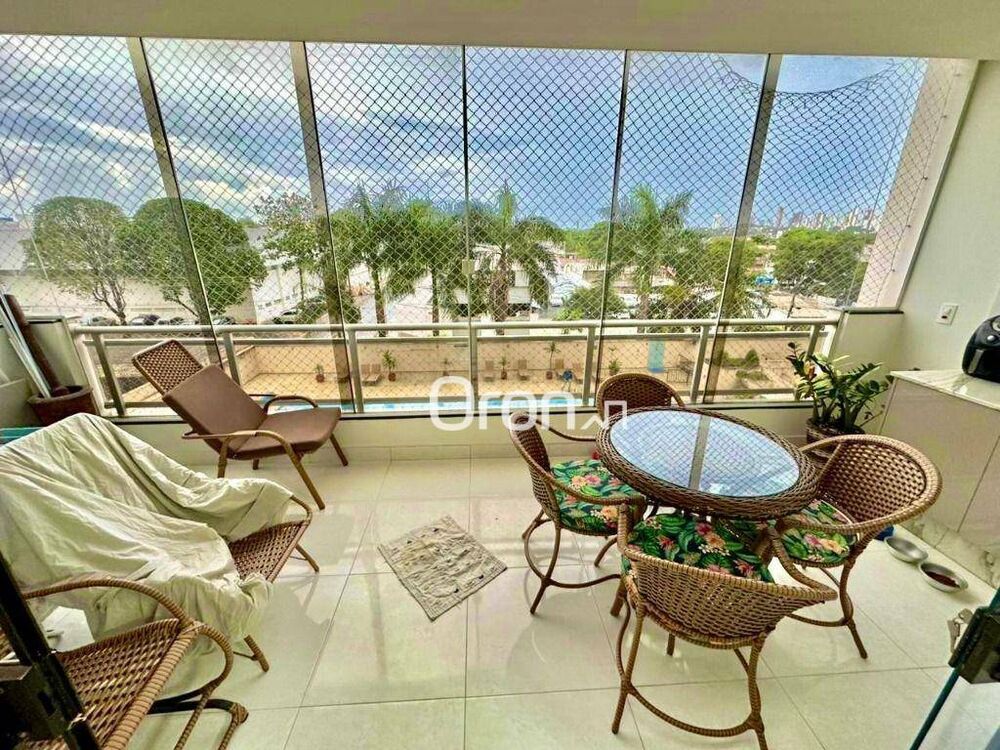 Apartamento à venda com 3 quartos, 109m² - Foto 3