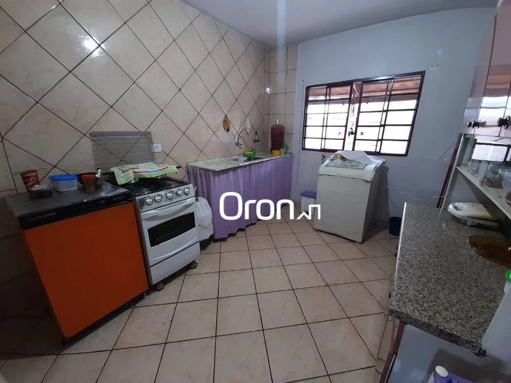 Casa, 3 quartos, 92 m² - Foto 2