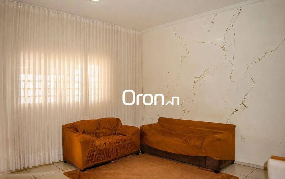 Casa, 4 quartos, 189 m² - Foto 1