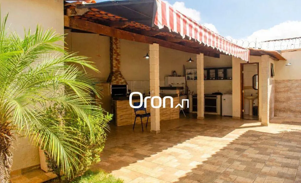 Casa, 4 quartos, 189 m² - Foto 3