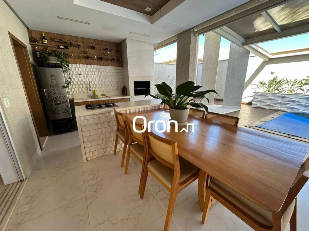Sobrado, 4 quartos, 389 m² - Foto 3