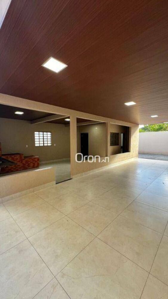 Casa à venda com 3 quartos, 220m² - Foto 5