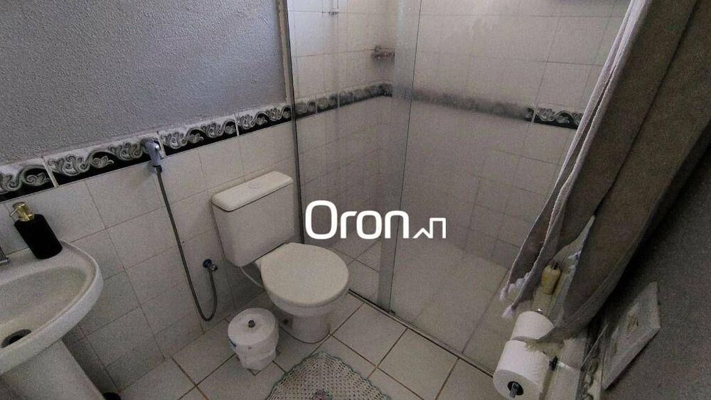 Casa de Condomínio à venda com 3 quartos, 130m² - Foto 2