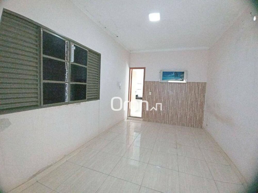 Sobrado, 2 quartos, 290 m² - Foto 1