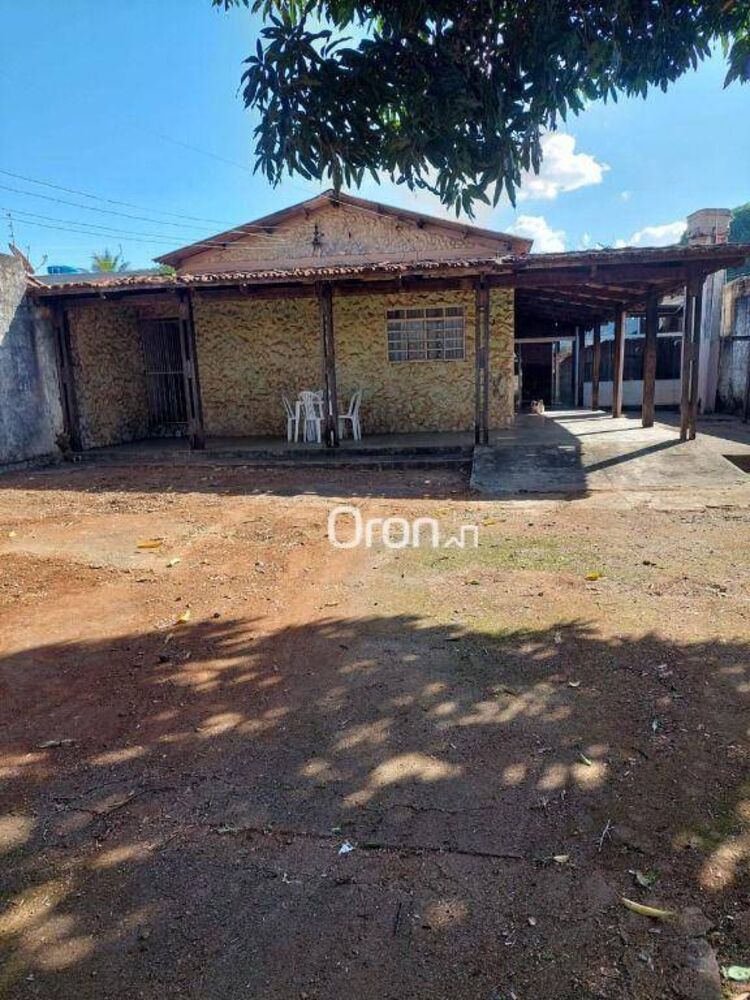 Casa, 3 quartos, 174 m² - Foto 1