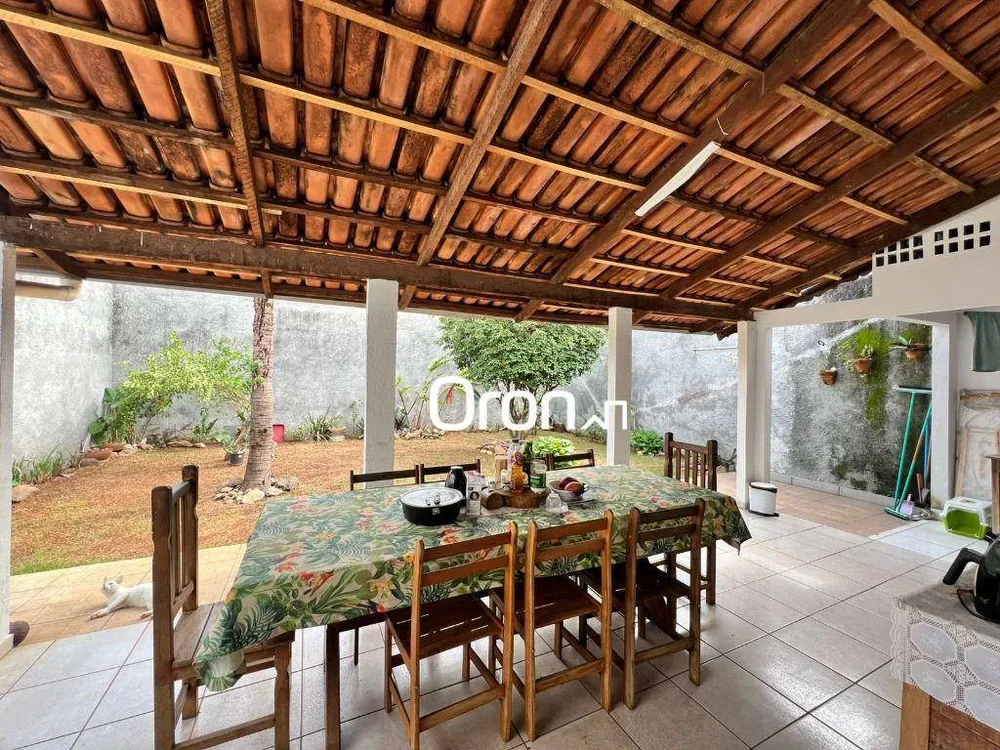 Casa, 3 quartos, 110 m² - Foto 2
