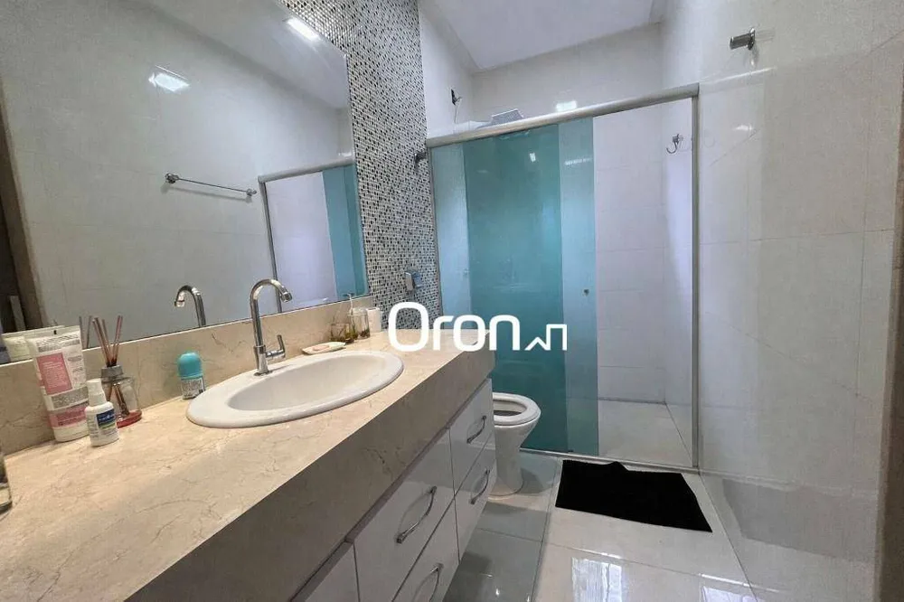Casa, 3 quartos, 250 m² - Foto 9