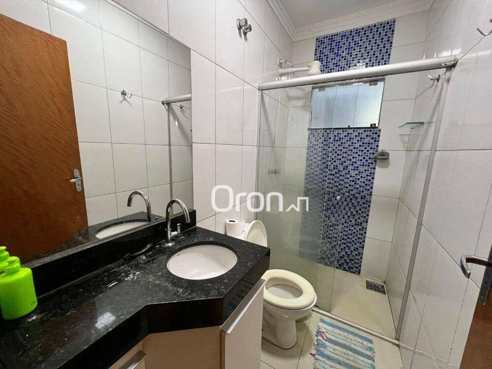 Casa de Condomínio à venda com 3 quartos, 120m² - Foto 2