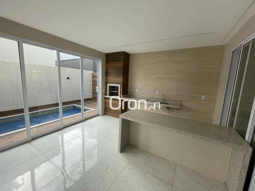Sobrado, 3 quartos, 251 m² - Foto 3
