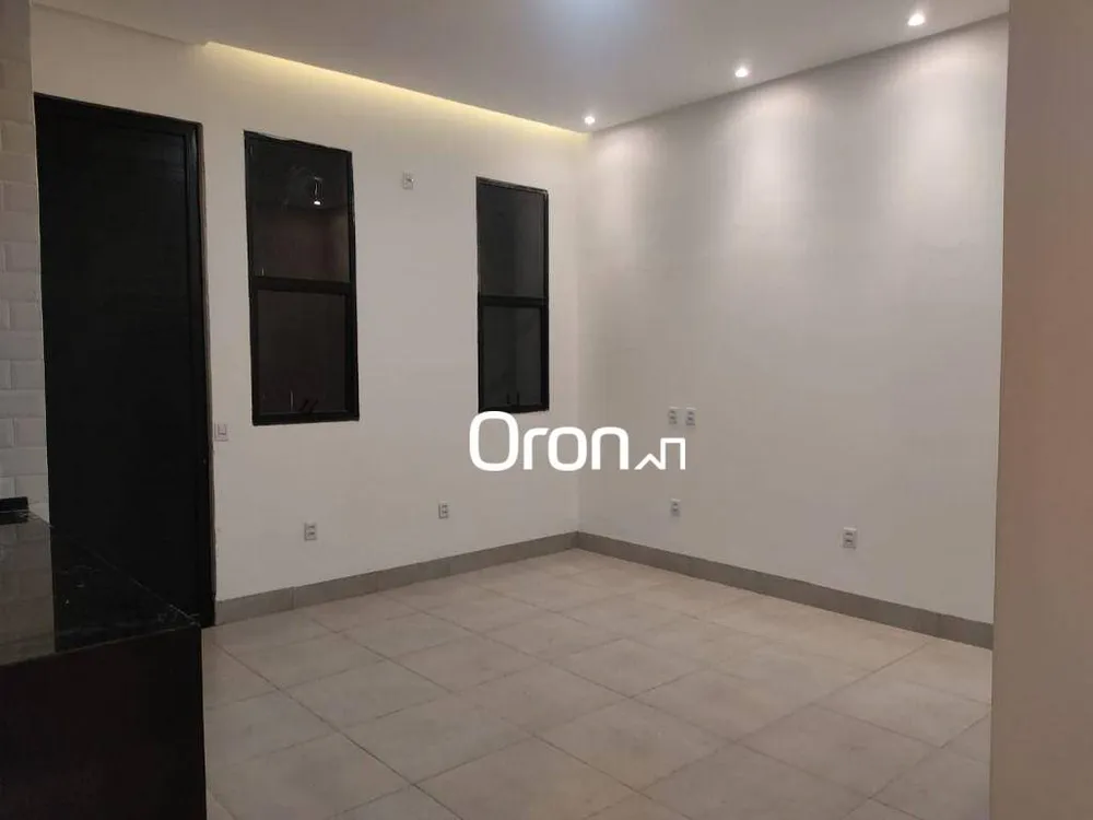 Casa, 3 quartos, 180 m² - Foto 2