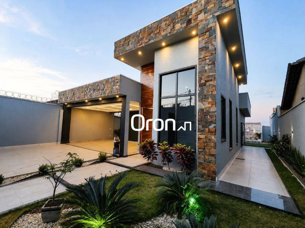 Casa, 3 quartos, 210 m² - Foto 1