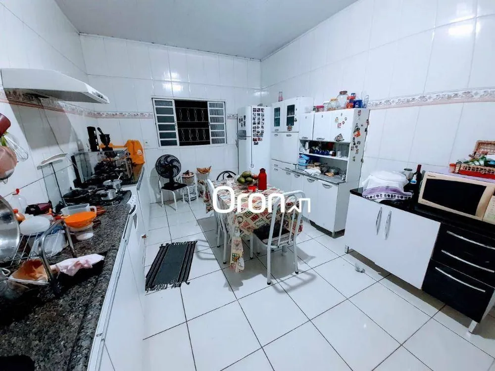 Casa, 5 quartos, 206 m² - Foto 6