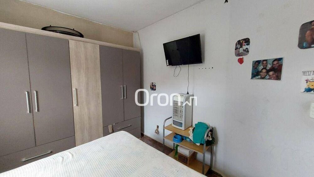 Casa à venda com 5 quartos, 333m² - Foto 4