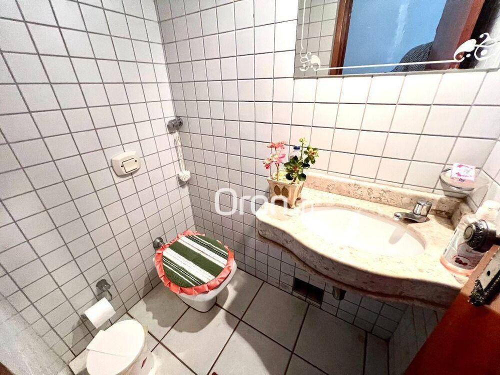 Sobrado, 4 quartos, 247 m² - Foto 3