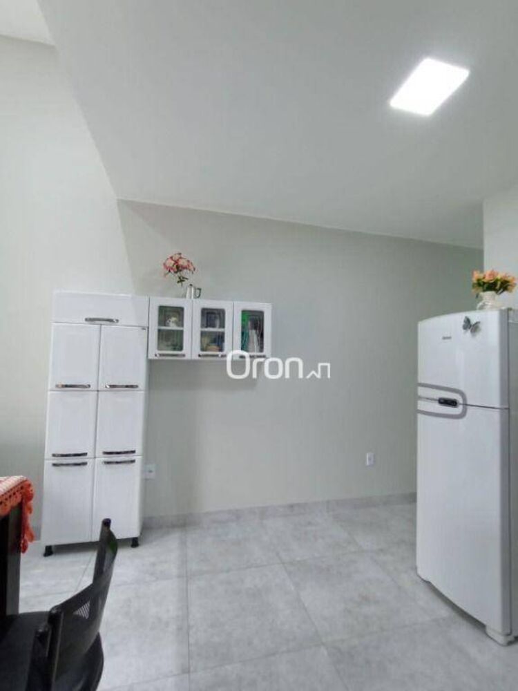Casa, 3 quartos, 117 m² - Foto 1