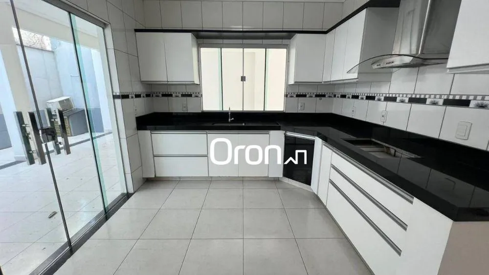 Sobrado, 4 quartos, 300 m² - Foto 2
