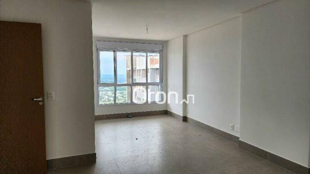 Cobertura à venda com 4 quartos, 243m² - Foto 1