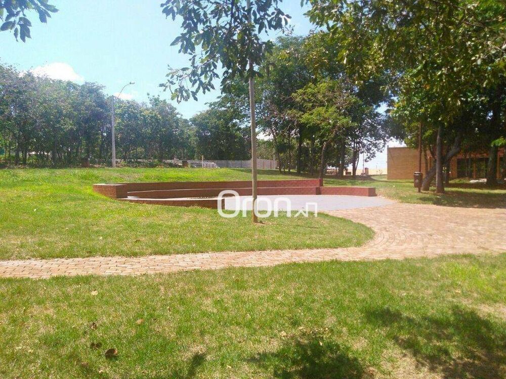 Loteamento e Condomínio, 1809 m² - Foto 1