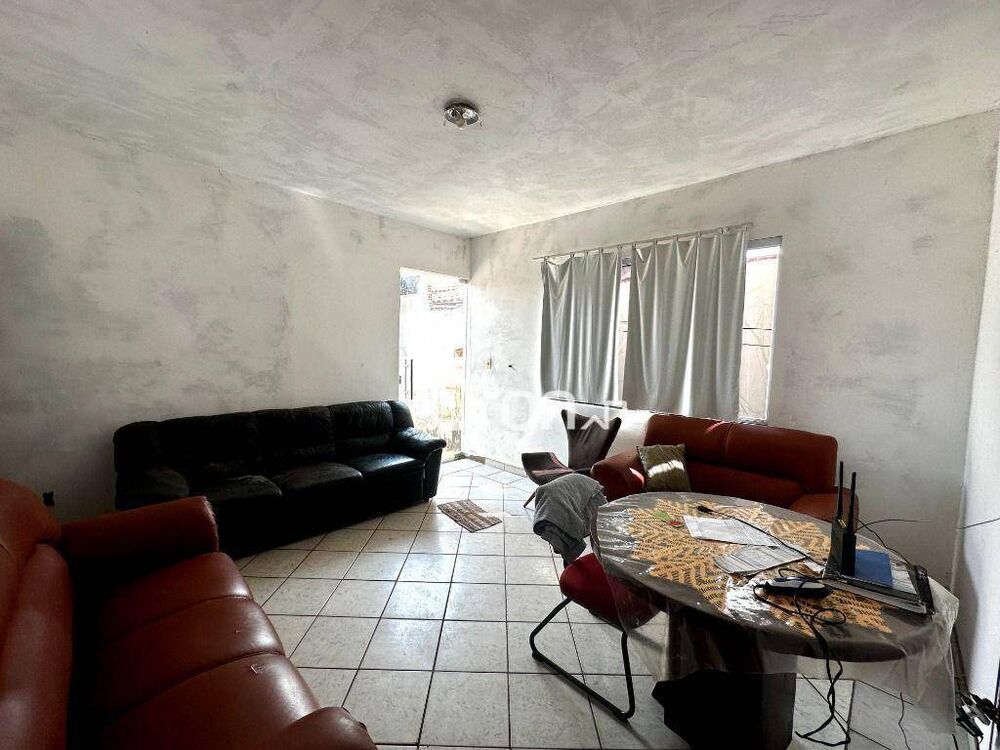Casa, 4 quartos, 287 m² - Foto 3
