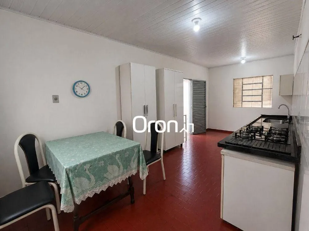 Casa, 3 quartos, 178 m² - Foto 4