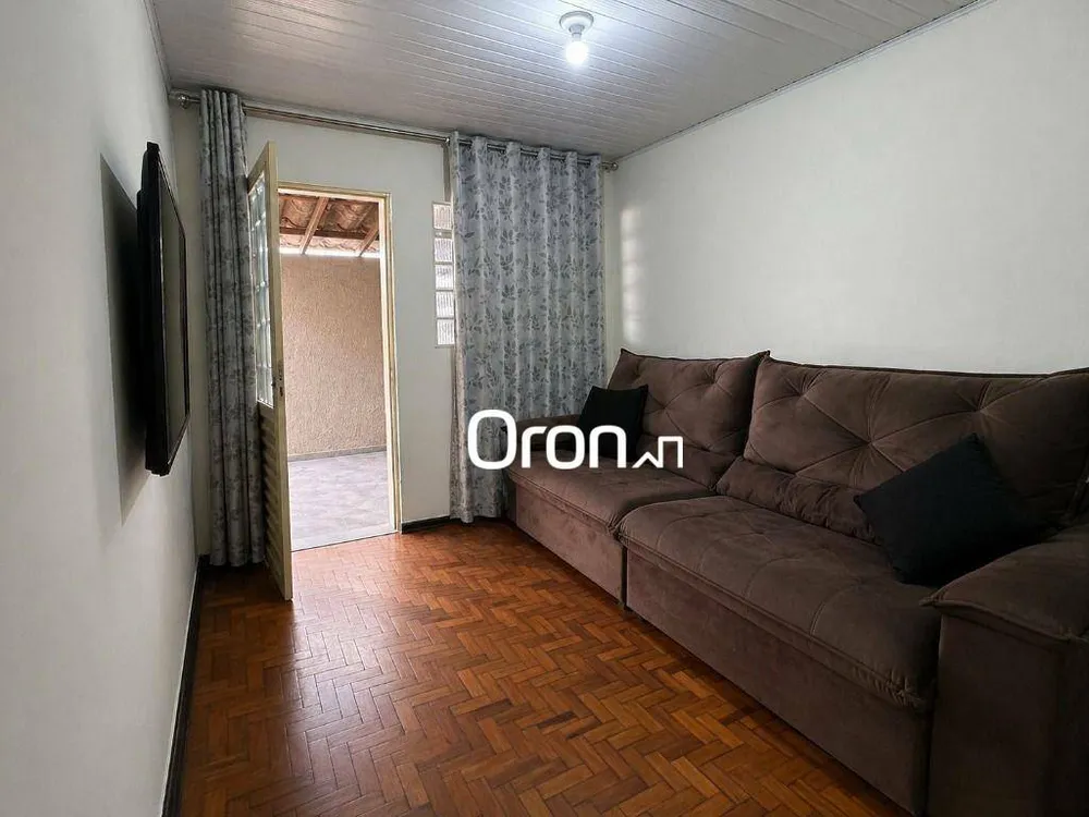 Casa, 3 quartos, 178 m² - Foto 1