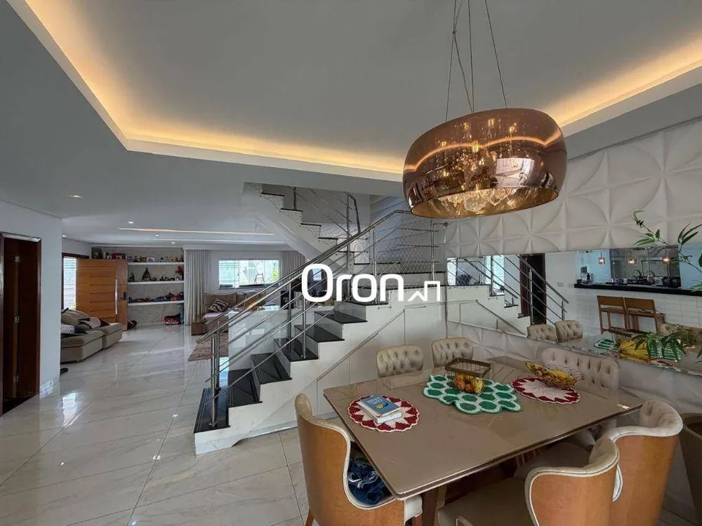 Sobrado, 3 quartos, 240 m² - Foto 3