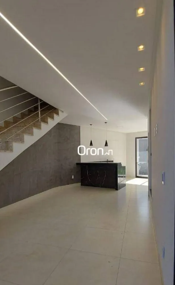 Sobrado, 3 quartos, 114 m² - Foto 1
