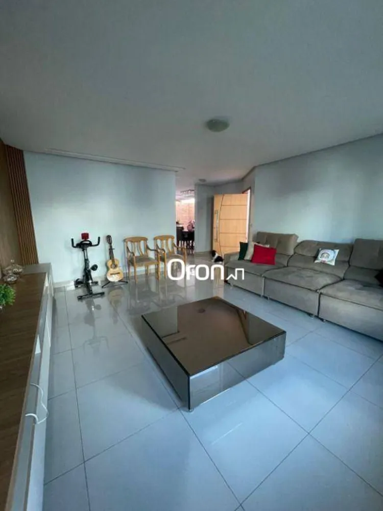 Sobrado, 4 quartos, 230 m² - Foto 2