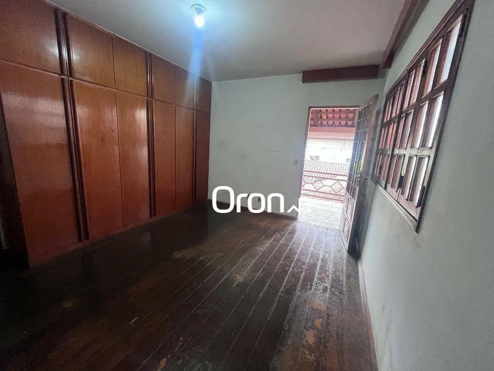 Sobrado, 6 quartos, 246 m² - Foto 8