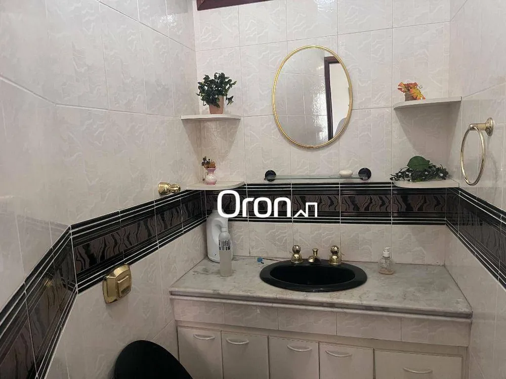 Sobrado, 6 quartos, 246 m² - Foto 9