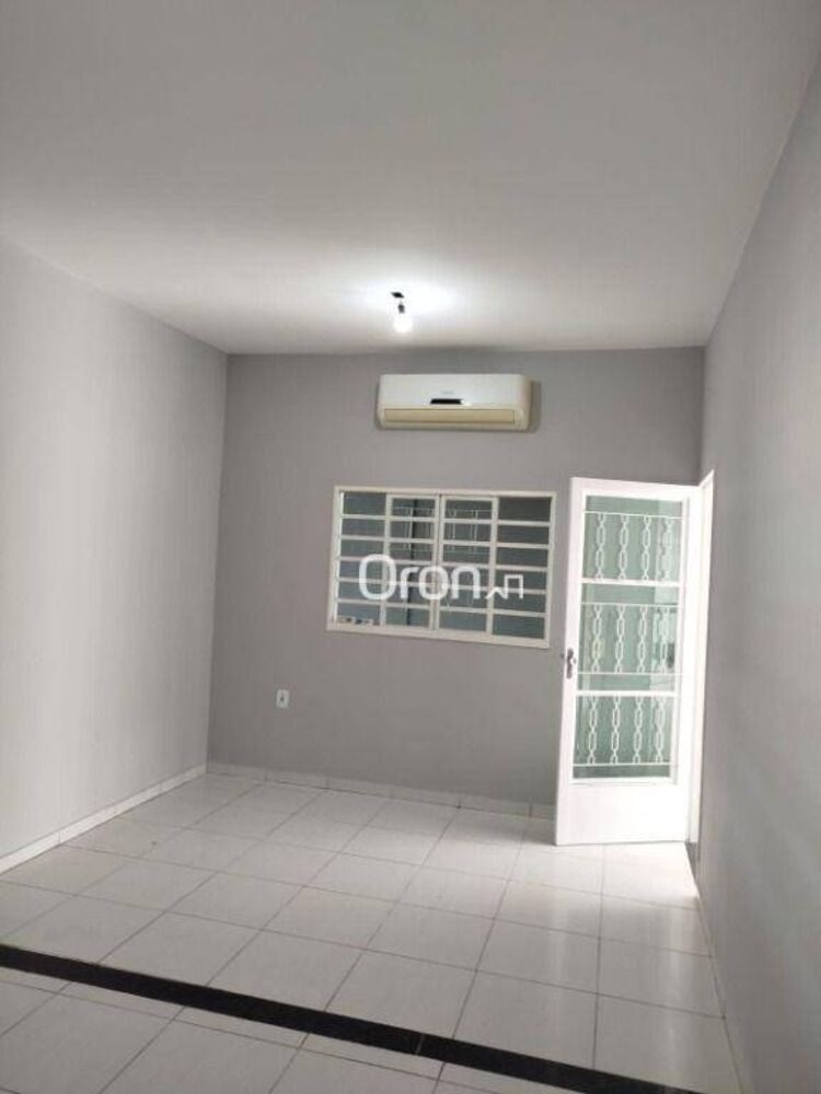 Casa, 4 quartos, 200 m² - Foto 2