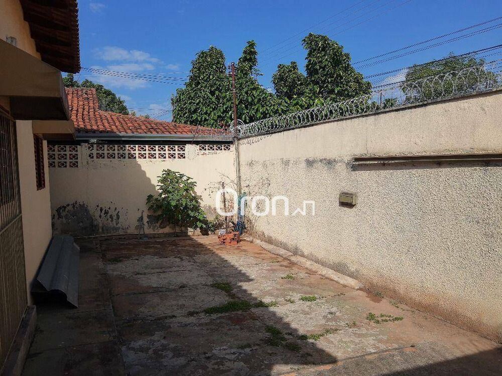Casa, 3 quartos, 166 m² - Foto 3