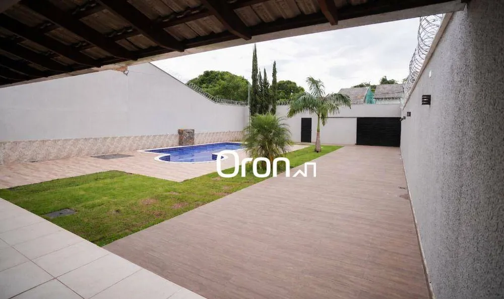 Casa, 2 quartos, 356 m² - Foto 1