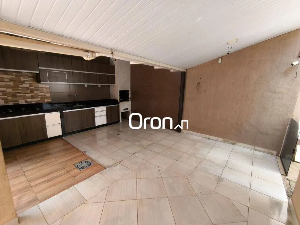 Casa, 3 quartos, 200 m² - Foto 9