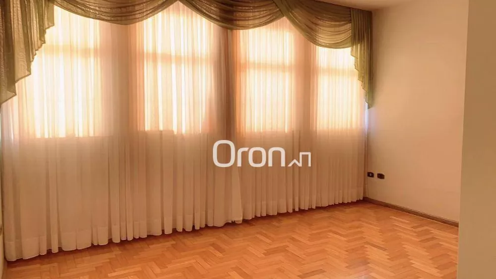 Apartamento à venda com 4 quartos, 198m² - Foto 2