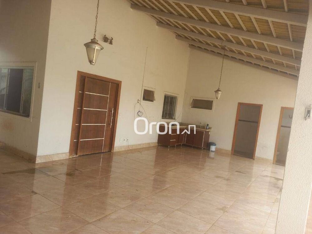 Sobrado, 5 quartos, 360 m² - Foto 1