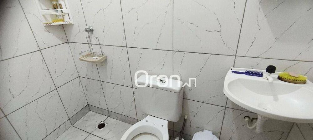 Casa, 2 quartos, 200 m² - Foto 1