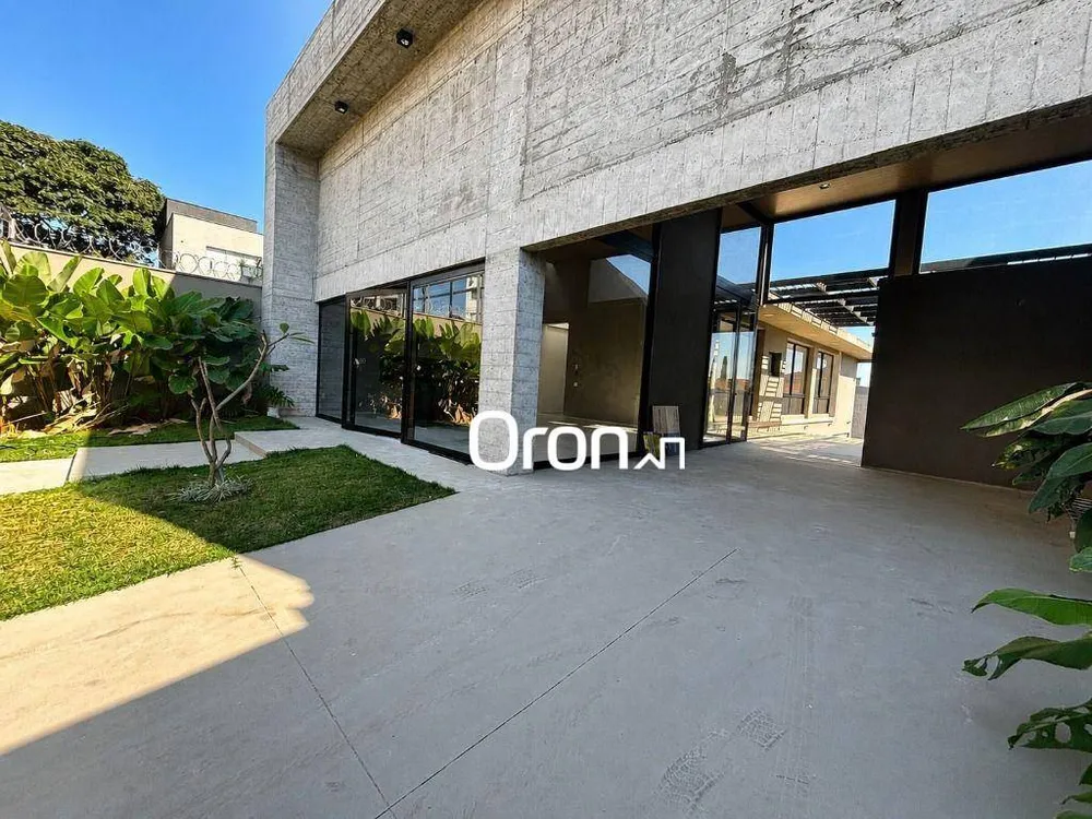 Casa, 3 quartos, 240 m² - Foto 2