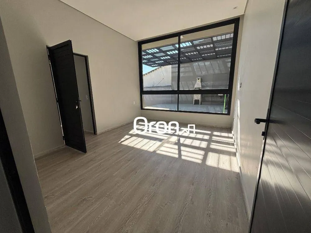 Casa, 3 quartos, 240 m² - Foto 4