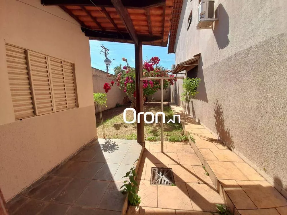 Sobrado, 4 quartos, 253 m² - Foto 3