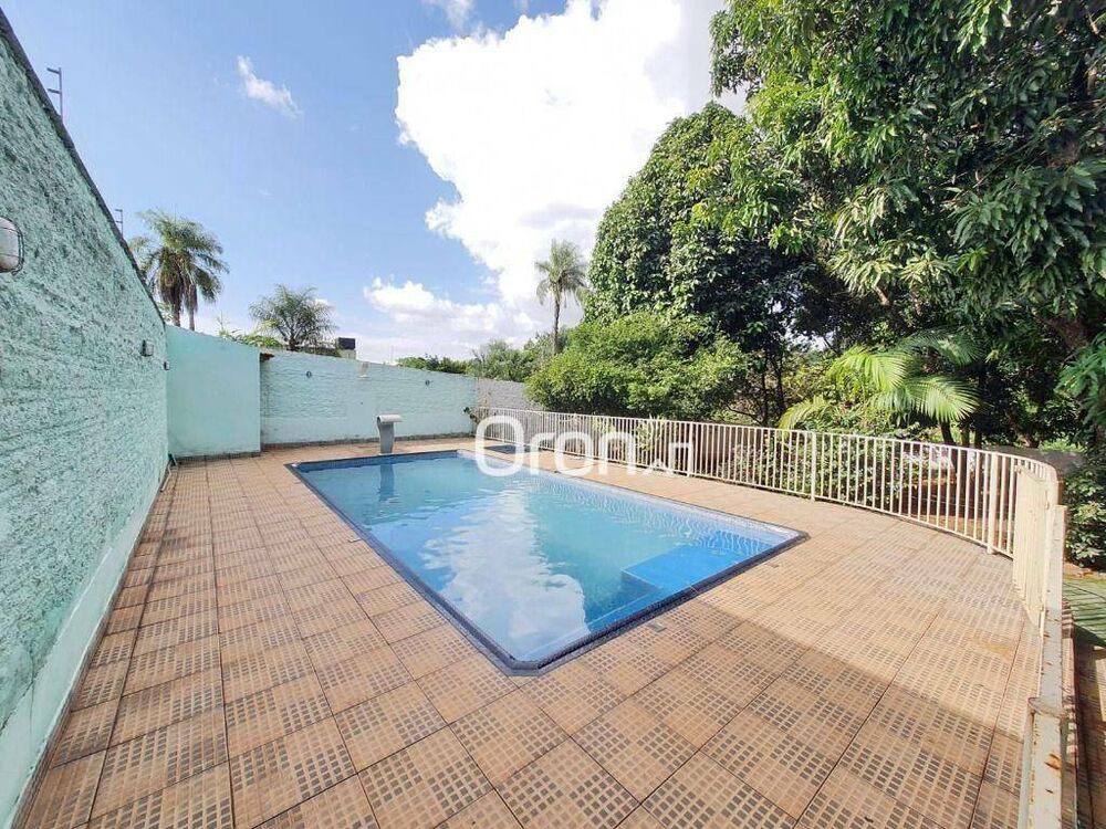 Chácara à venda com 1 quarto, 228m² - Foto 1
