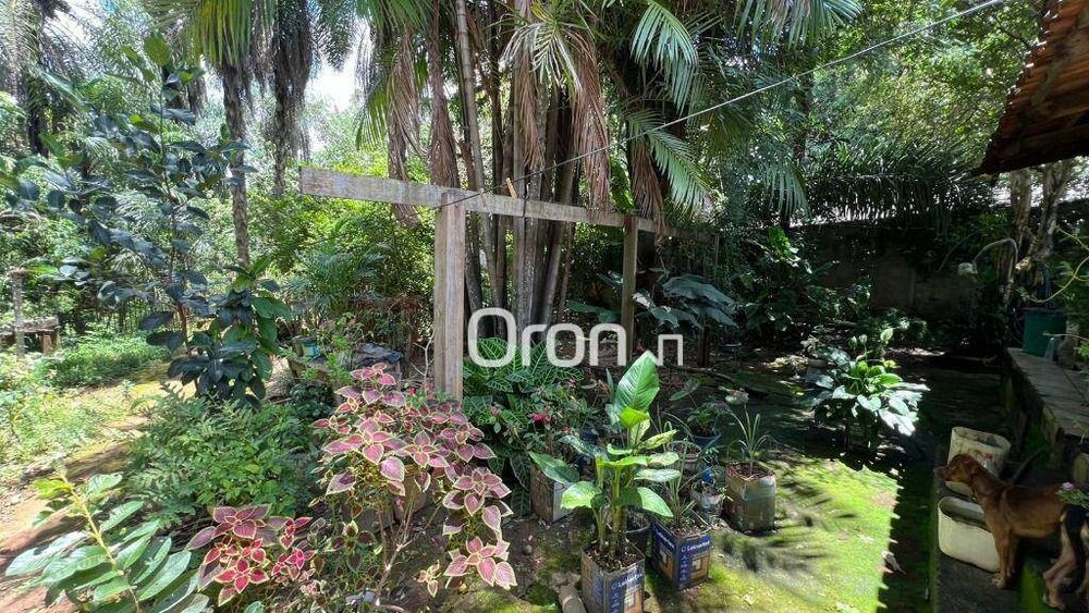 Chácara, 4 quartos, 2820 m² - Foto 1