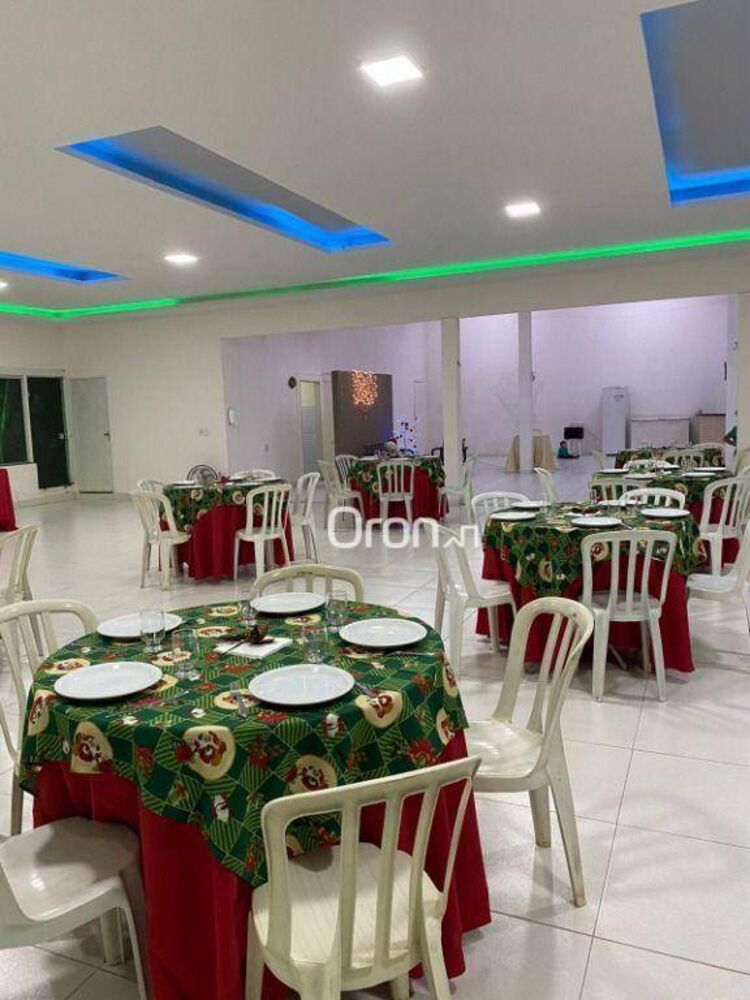 Chácara à venda com 2 quartos, 300m² - Foto 8