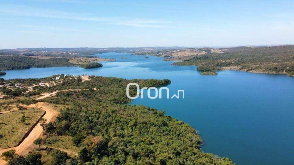 Terreno à venda com 2 quartos, 150m² - Foto 2