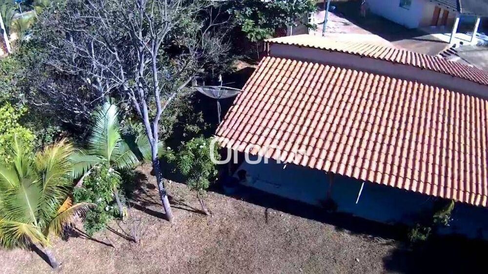 Terreno à venda com 2 quartos, 150m² - Foto 3