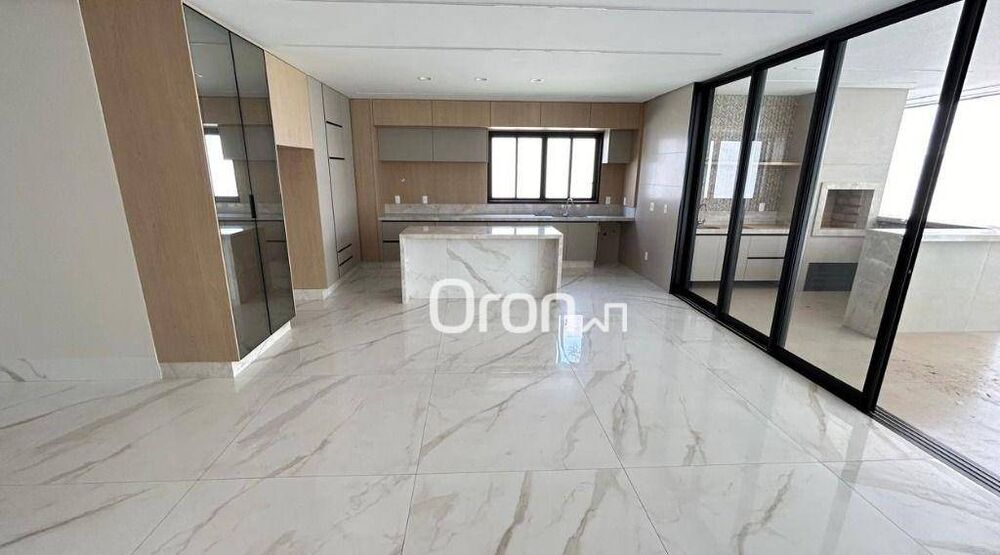 Sobrado à venda com 4 quartos, 447m² - Foto 3