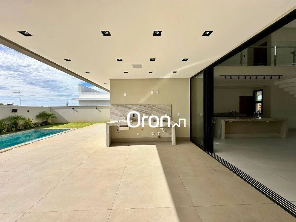 Sobrado, 4 quartos, 283 m² - Foto 1