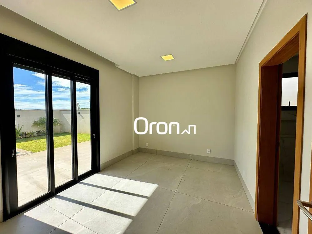 Sobrado, 4 quartos, 283 m² - Foto 2