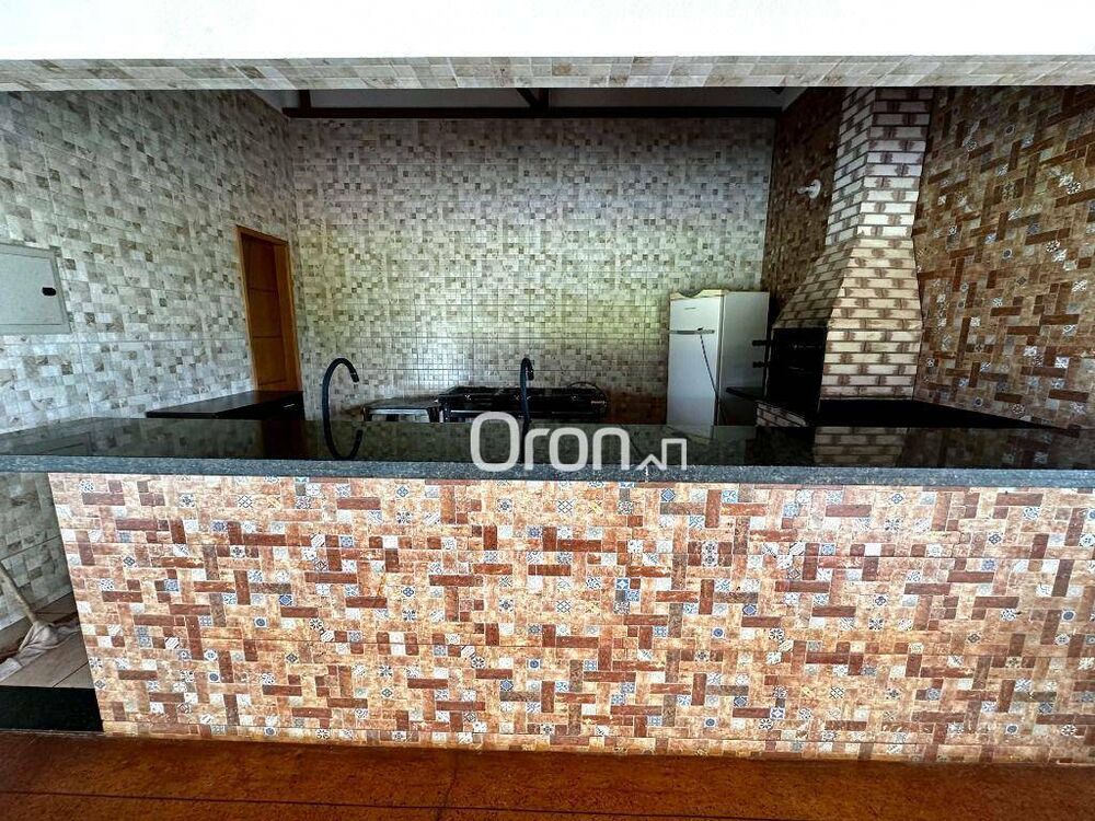Chácara à venda com 1 quarto, 238m² - Foto 4